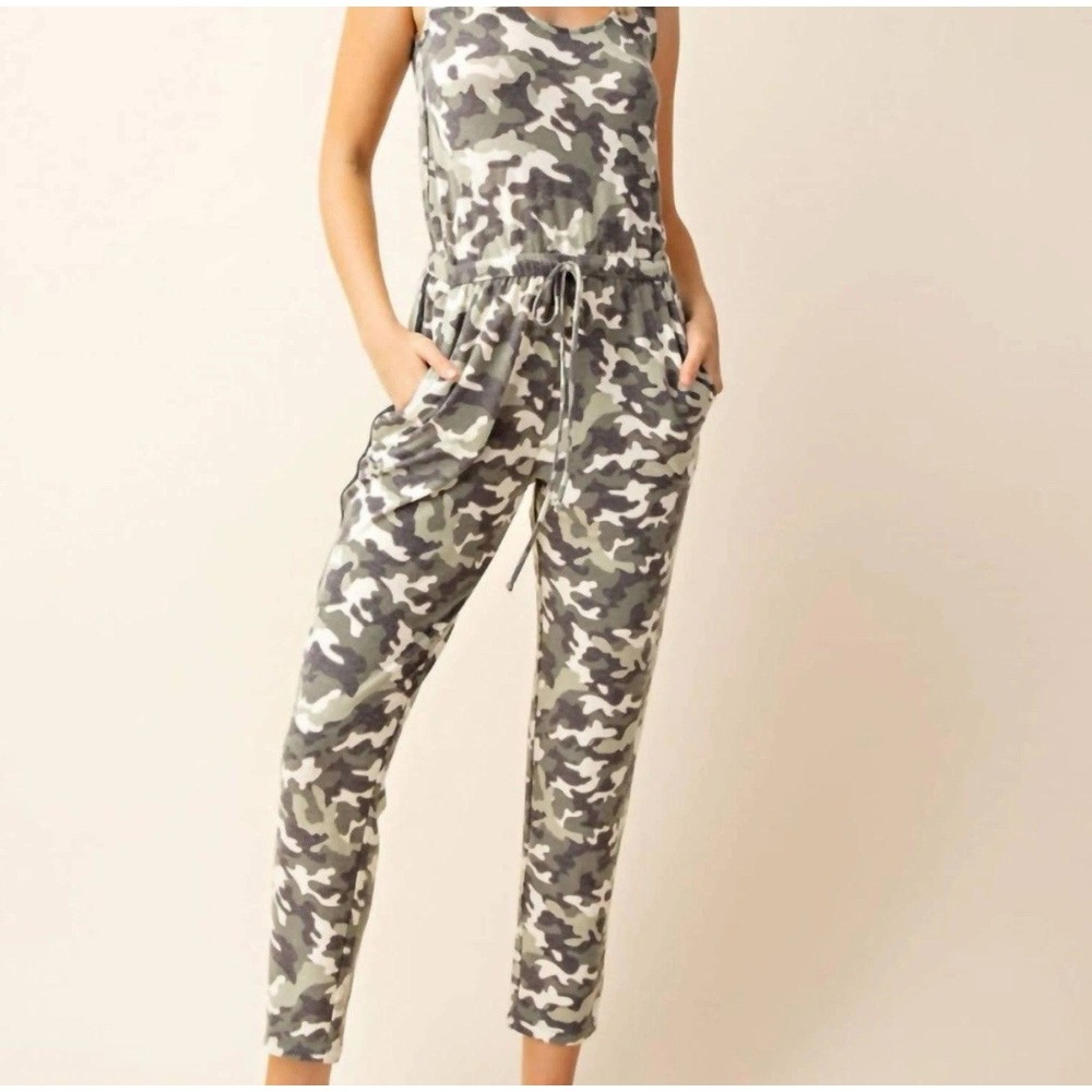 Gilli Camouflage Tank Top Sleeveless Jumpsuit Camo
